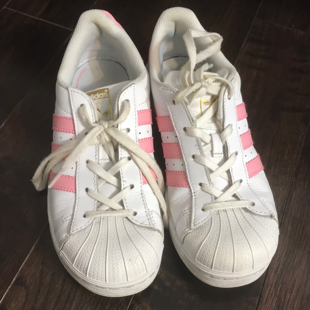 Girls Adidas Superstar white pink stripes size 3